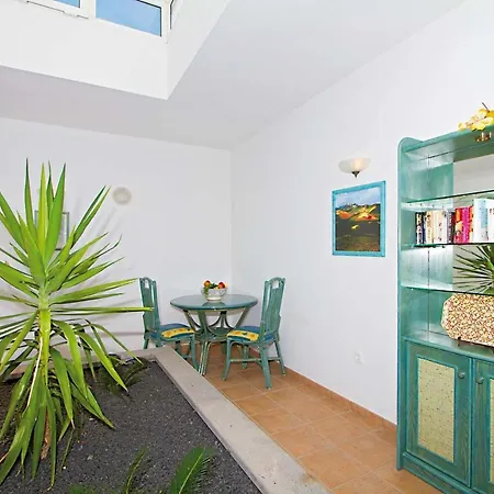 Sleeps 10 Air Con Wifi *